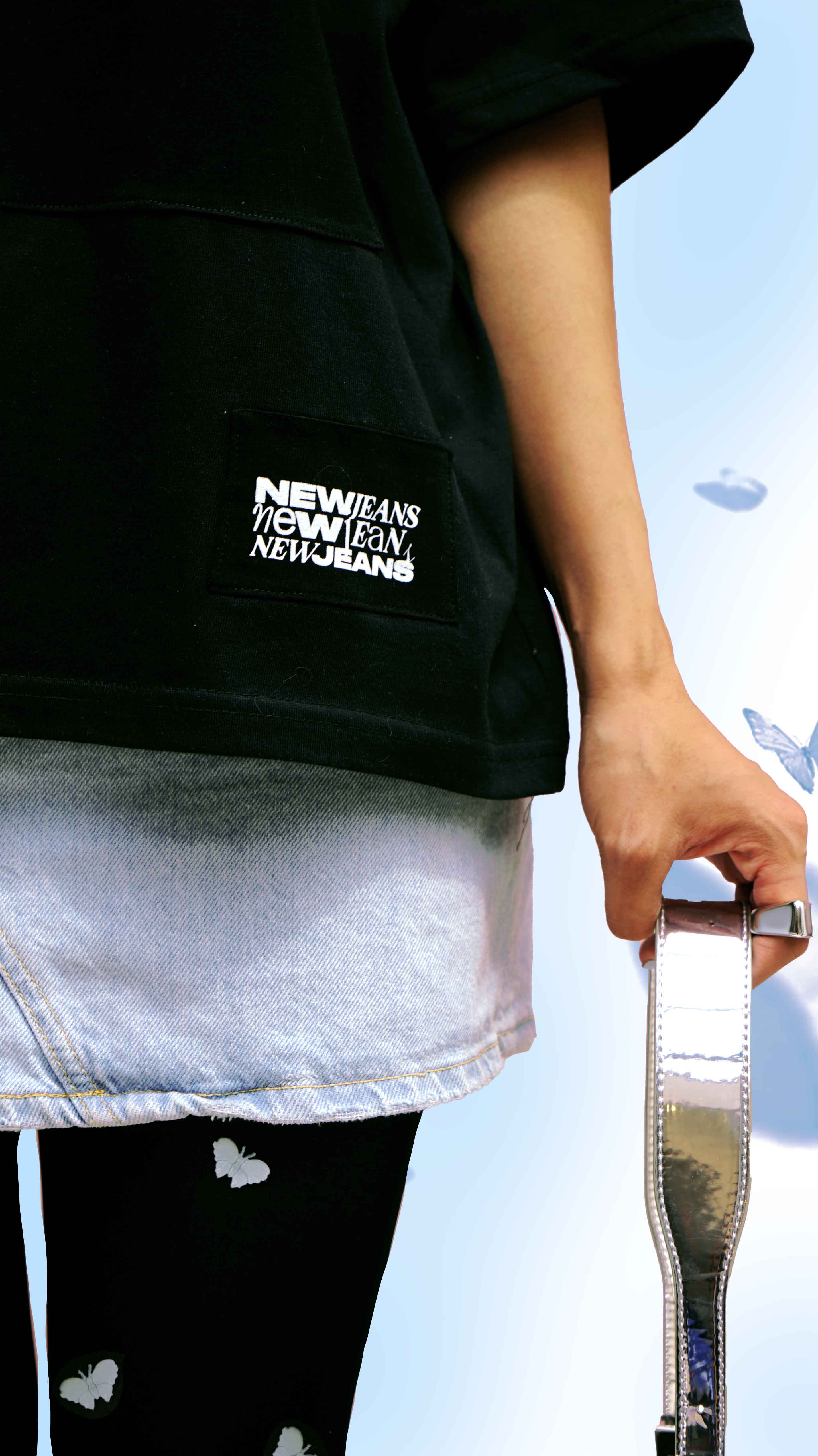 Newjeans Playera Super Shy