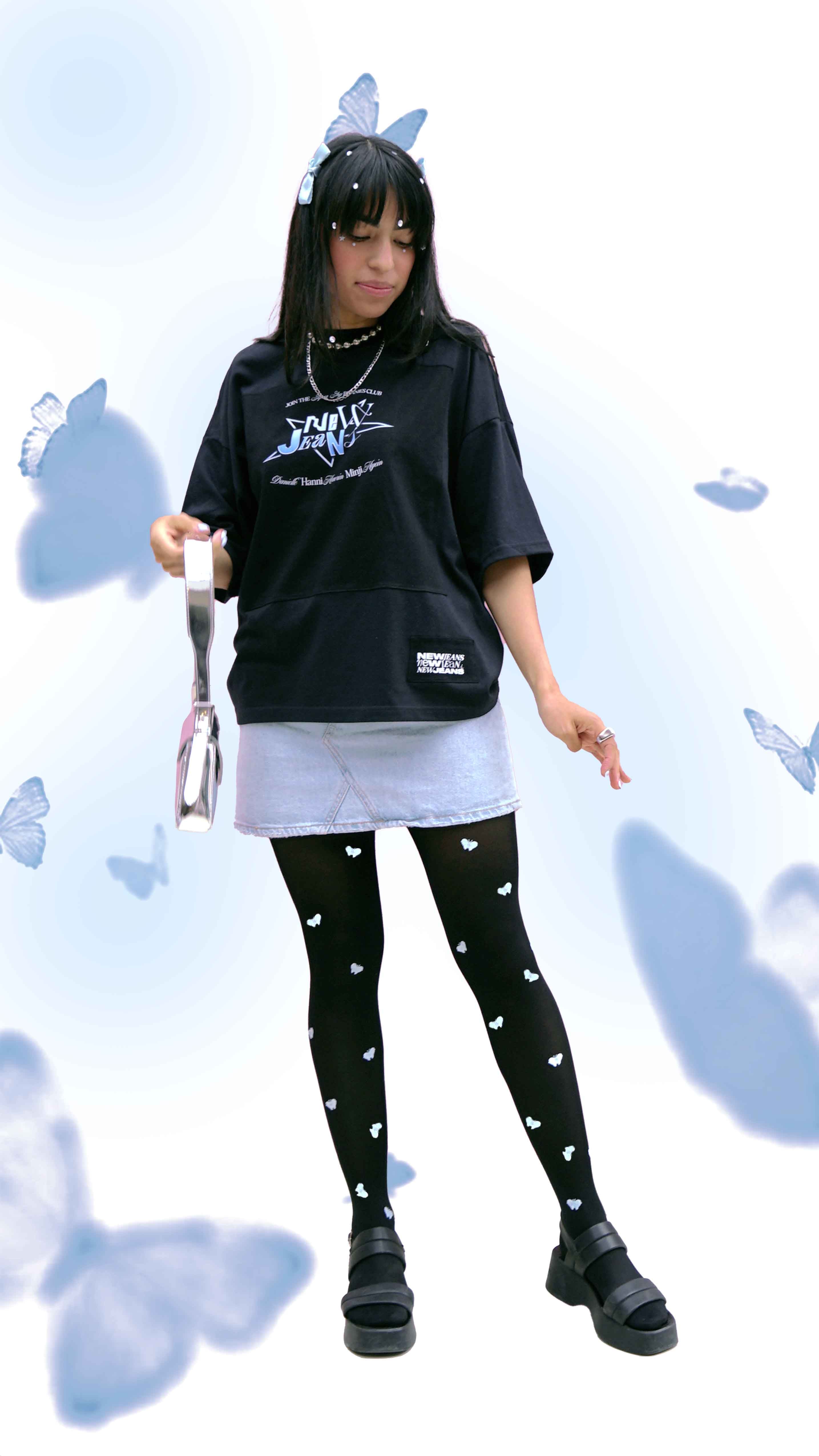 Newjeans Playera Super Shy