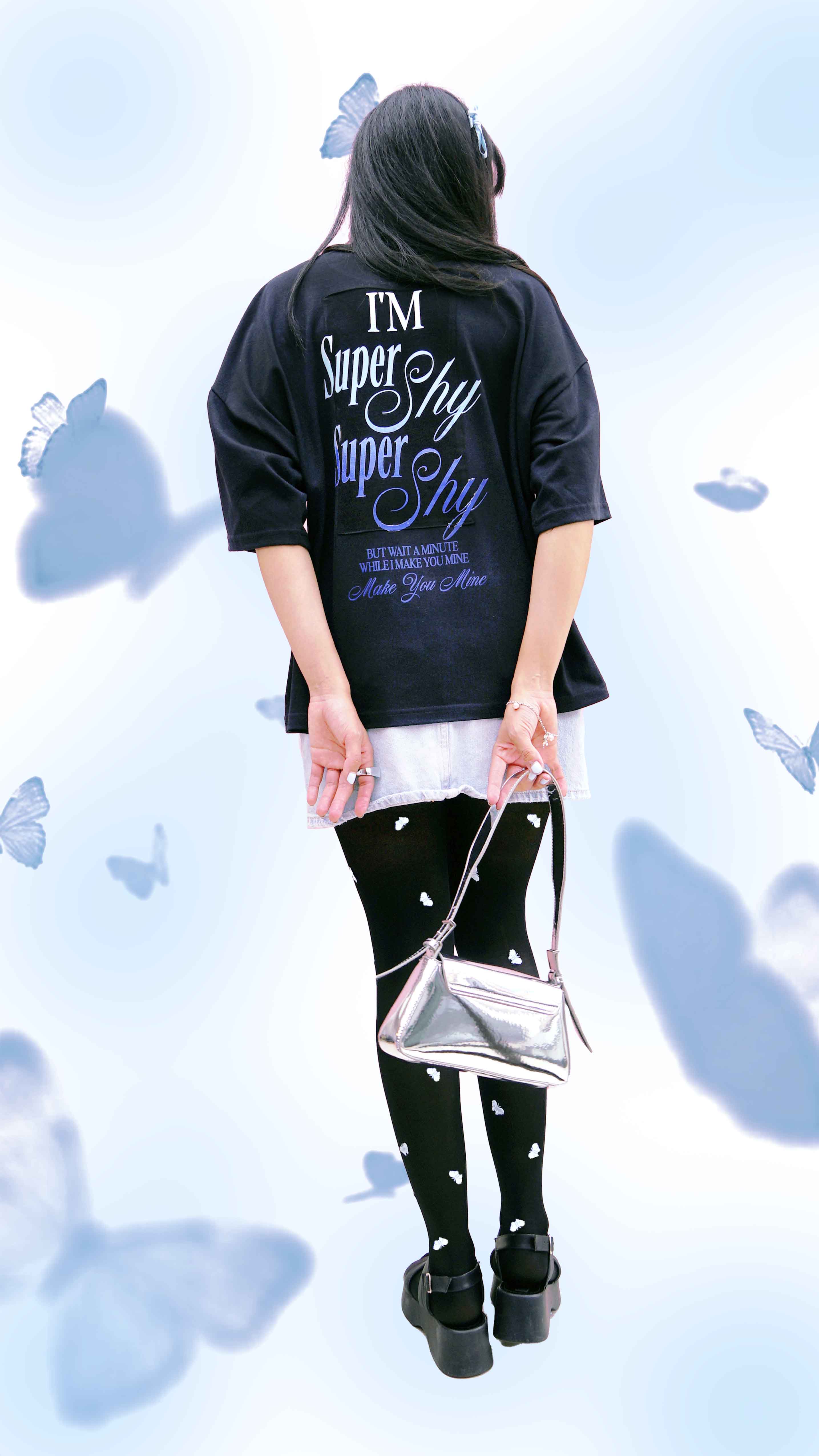 Newjeans Playera Super Shy