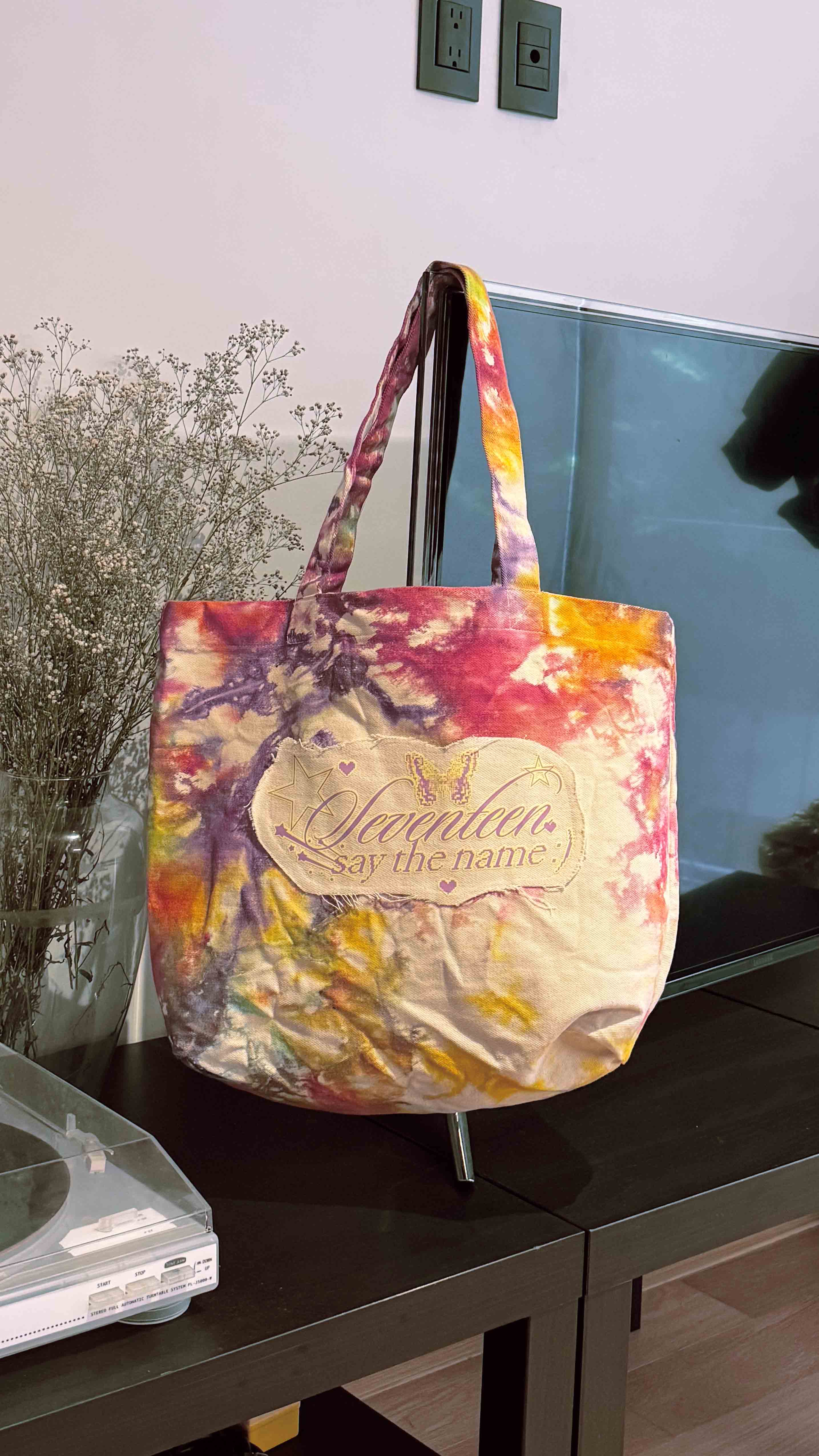 Seventeen Bolsa Tote Bag